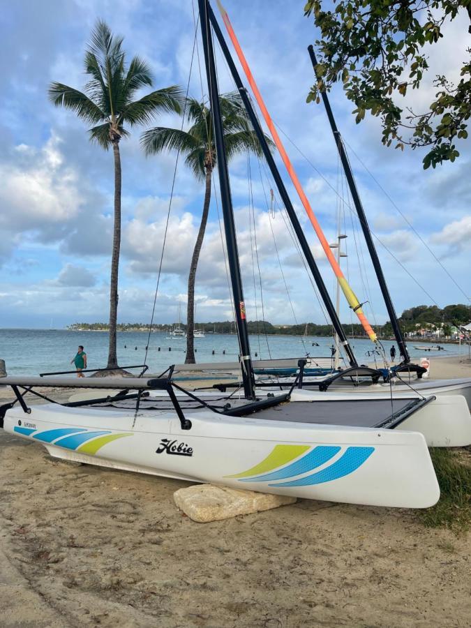 Plage St-Anne T2 Balcon Sainte-Anne  Buitenkant foto